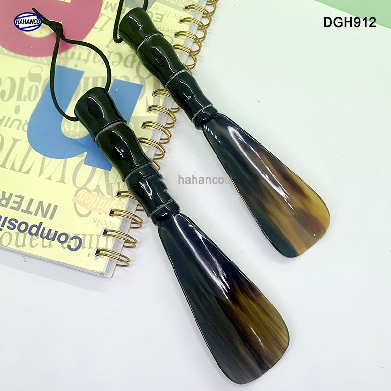 Đón giày bằng sừng tay cầm đốt trúc VIP DGH912 - Chuyên dụng cho giày cao cấp - Cho giày Nam & Nữ - Product of HAHANCO