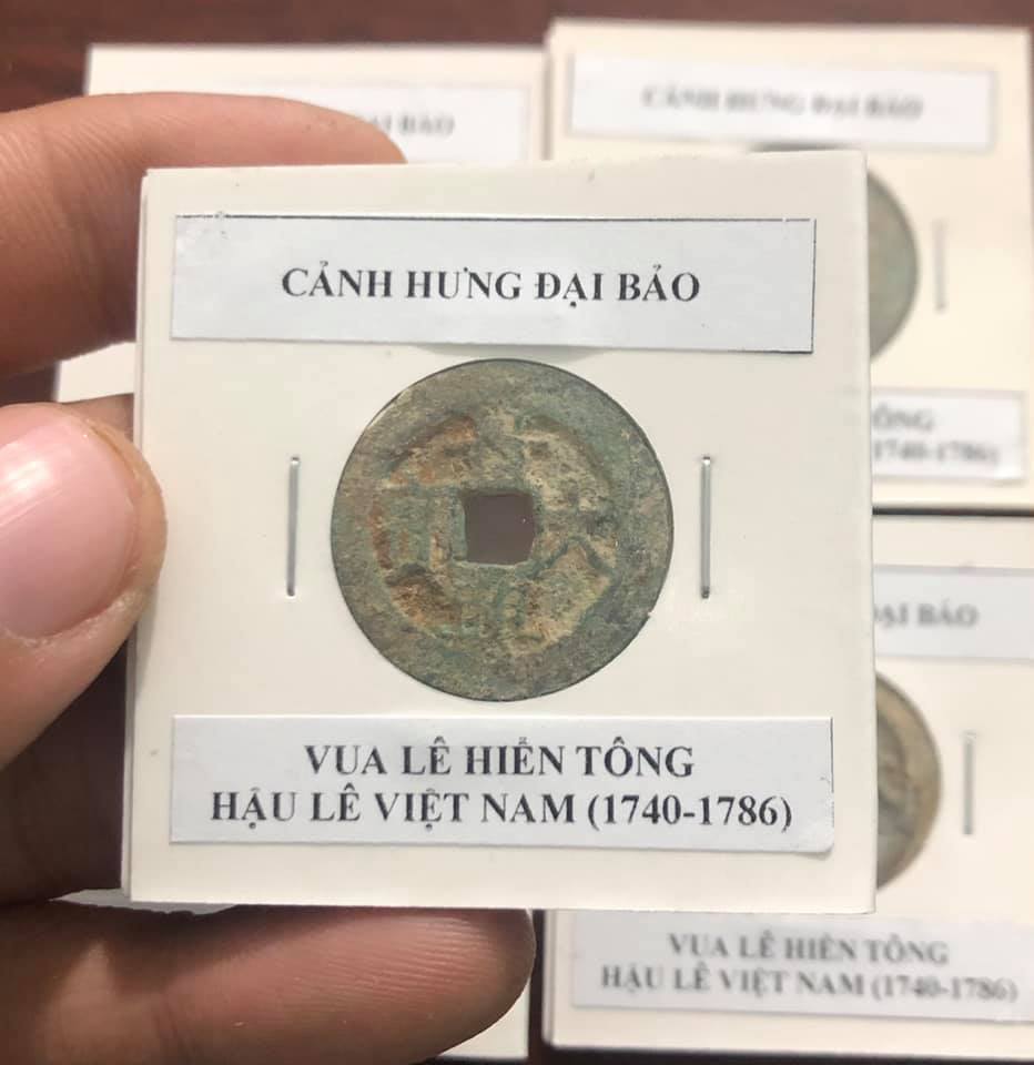 Xu lỗ vuông Cảnh Hưng Đại Bảo, vua Lê Hiển Tông, Hậu Lê Việt Nam (1740-1786)