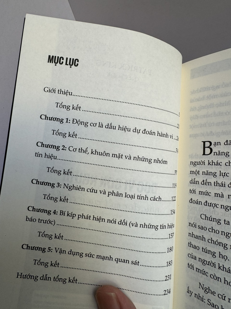 ĐỌC VỊ CON NGƯỜI NHƯ ĐỌC CUỐN SÁCH _ Patrick King_ Quế Chi dịch _Bizbooks _NXB Hồng Đức