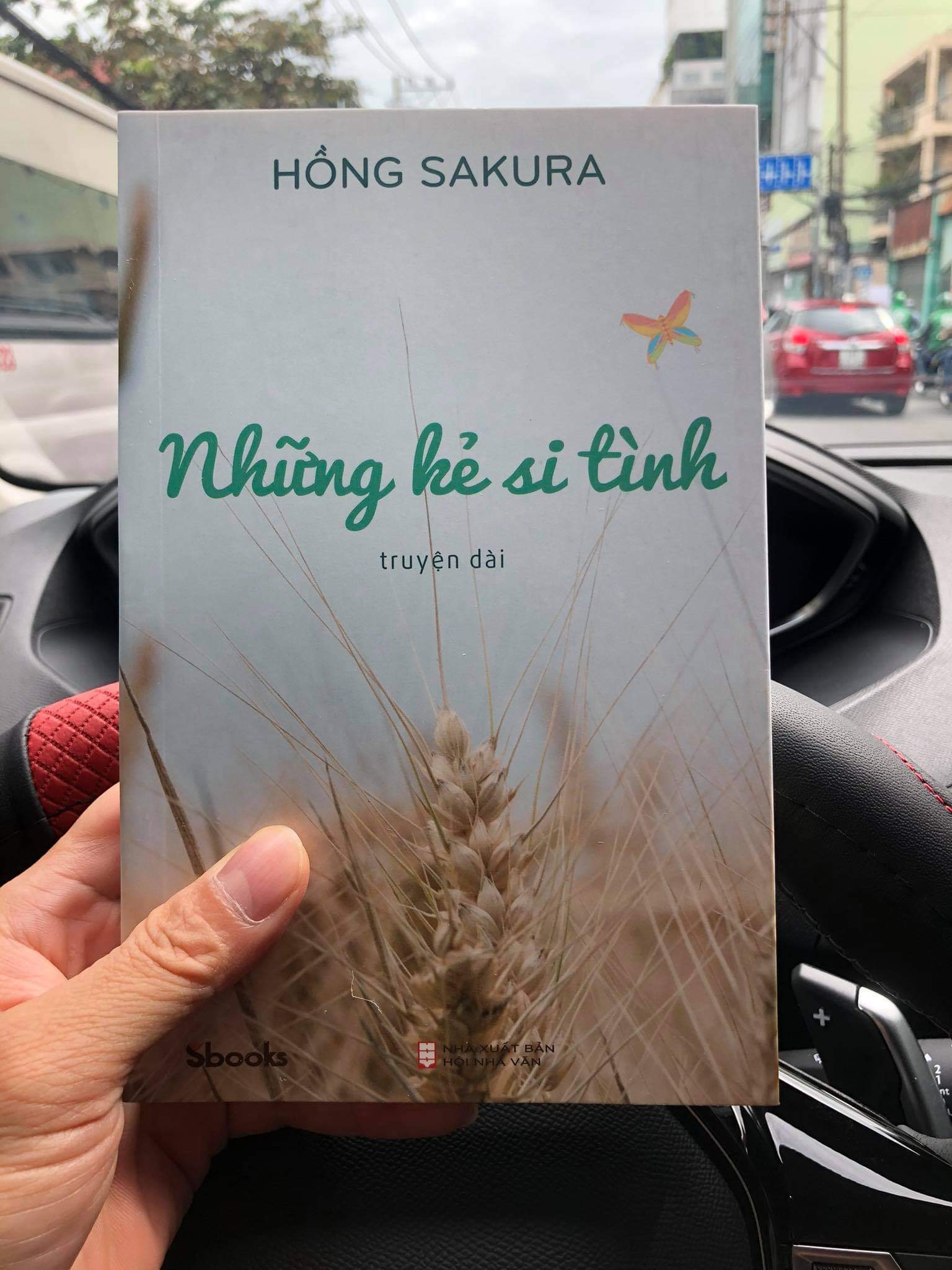 NHỮNG KẺ SI TÌNH - HỒNG SAKURA