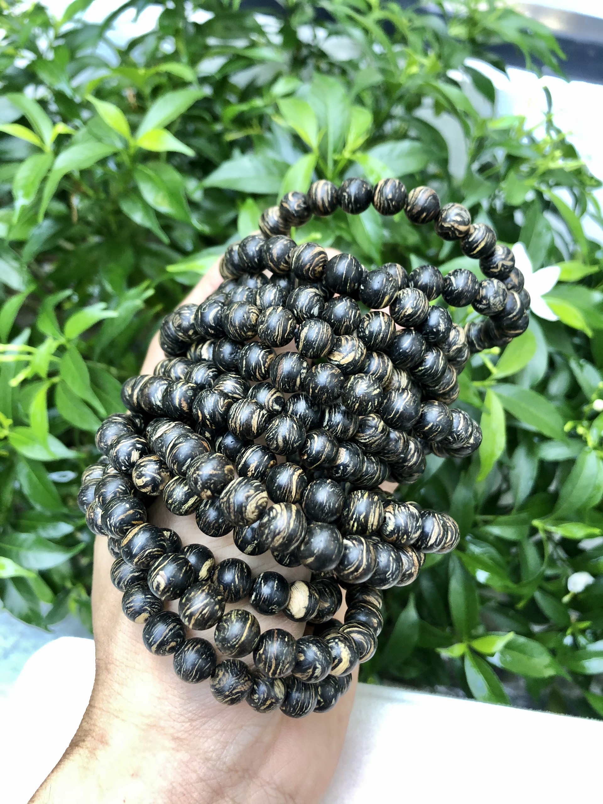 Vòng tay trầm sánh chìm tự nhiên vân xoáy