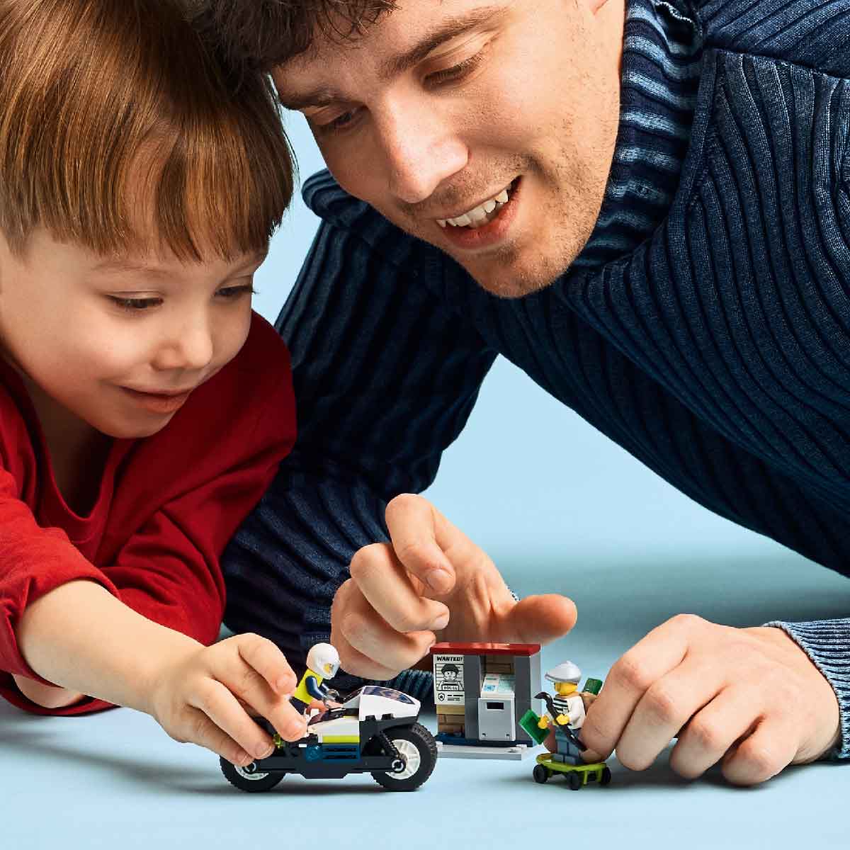 LEGO CITY 60455 Đồ Chơi Lắp Ráp Cuộc Đua Truy Bắt Cướp (65 chi tiết)