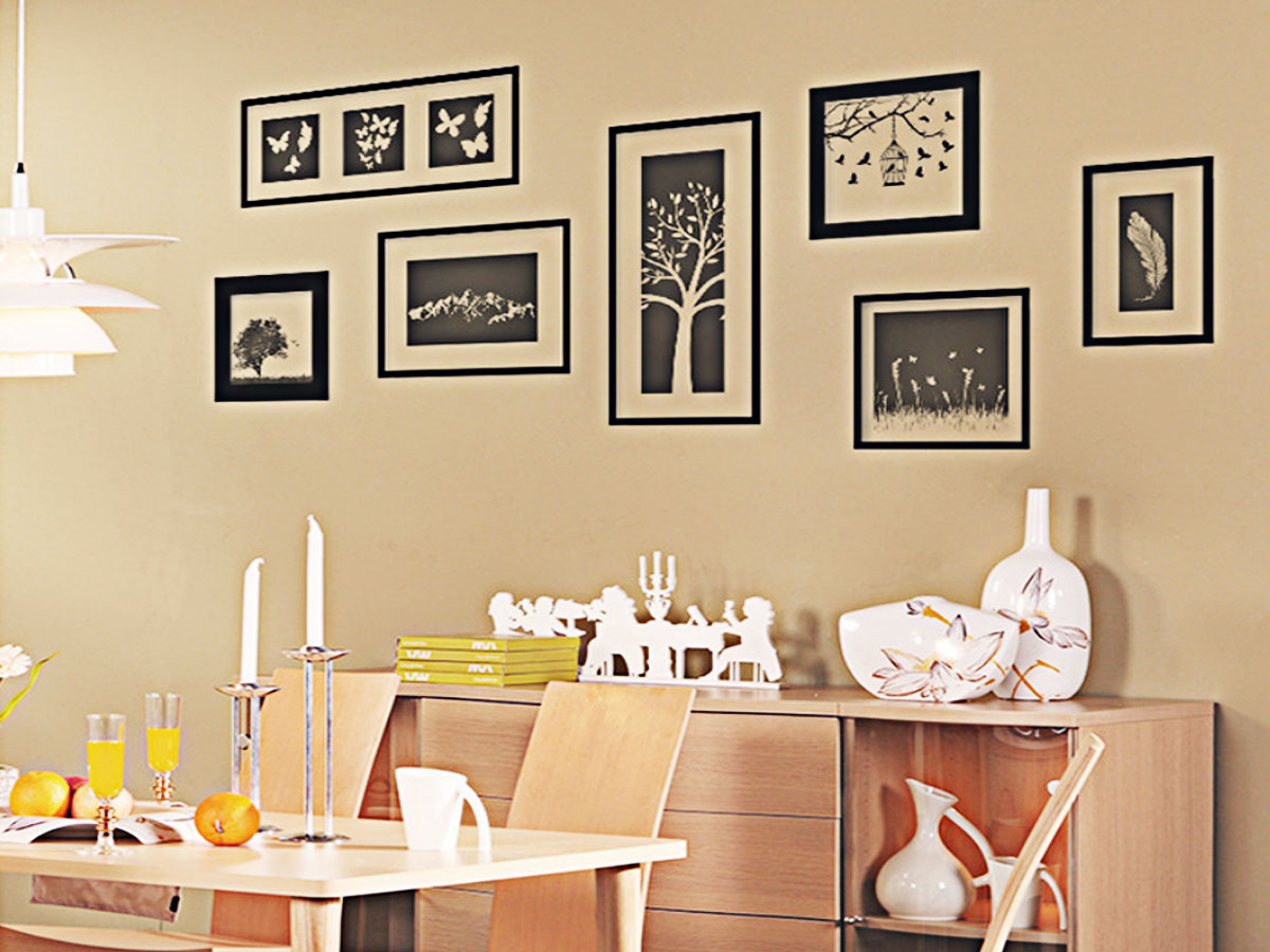 Decal dán tường khung ảnh đen trắng