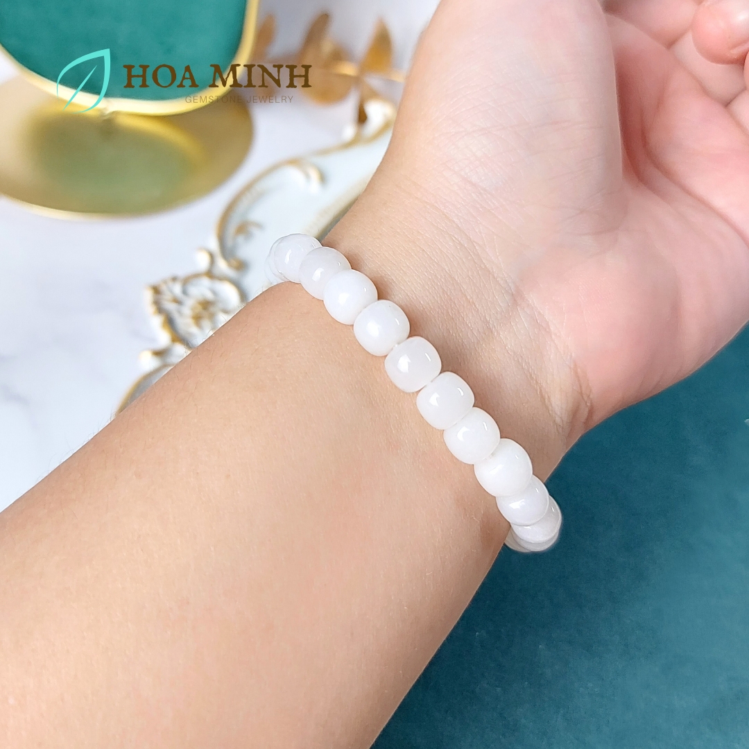 Vòng tay phong thủy đá Thạch Anh trắng sữa hạt vuông size 8 li (hàng kinh tế) vòng tay mệnh Kim, Thủy