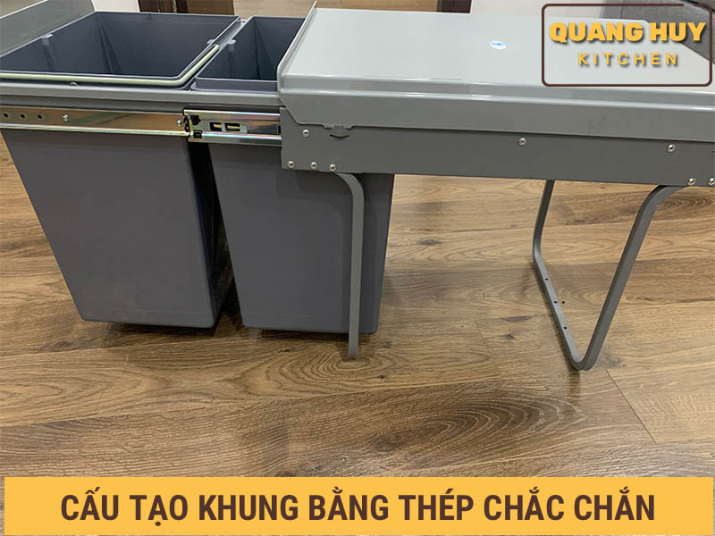 Thùng rác đôi âm tủ bếp hoặc gắn cánh tủ bếp thương hiệu Grob lắp đặt dễ dàng