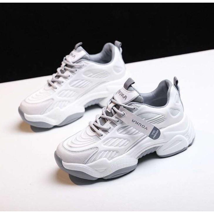 Giày sneaker nữ (xám trắng) 000040