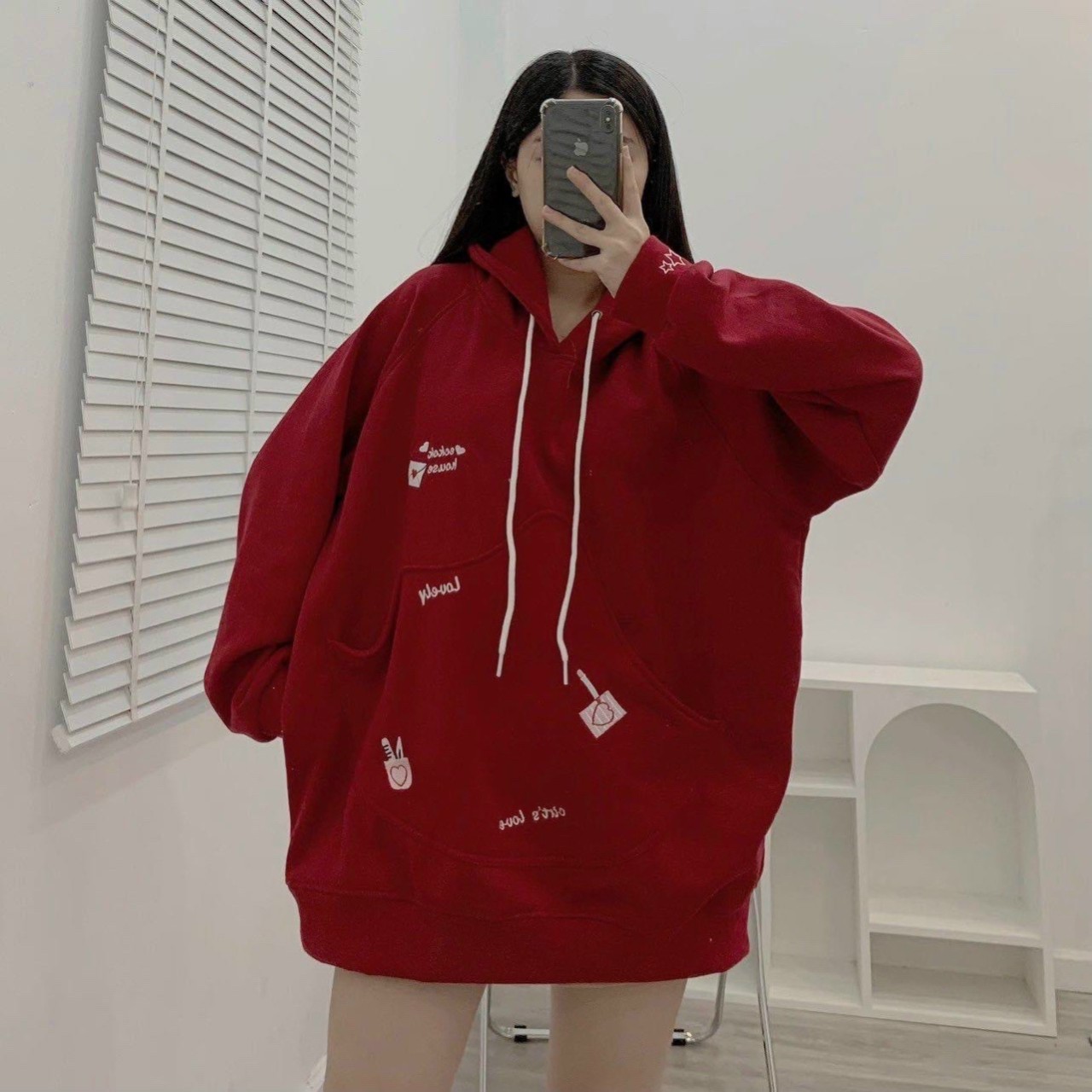 Áo Hoodie Nỉ Bông Túi Lạ Mắt Chữ Thêu HOUSE Unisex, Áo Hoodie nỉ thêu " ECKOK HOUSE " / form rộng unisex (Ảnh shop tự chụp), Áo khoác HOODIE MÀU ĐỎ thêu chữ vải nỉ lót bông form rộng khoác ngoài unisex nam nữ