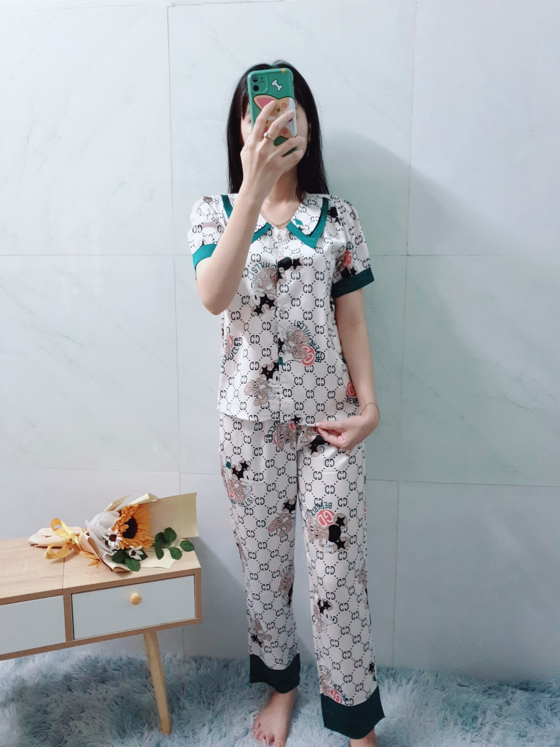 Đồ Bộ Pijama Mặc Nhà Nữ - Kiểu Dáng Dễ Thương, Sang Trọng - Vải Lụa Cao Cấp, Thoáng Mát, Mềm Mịn