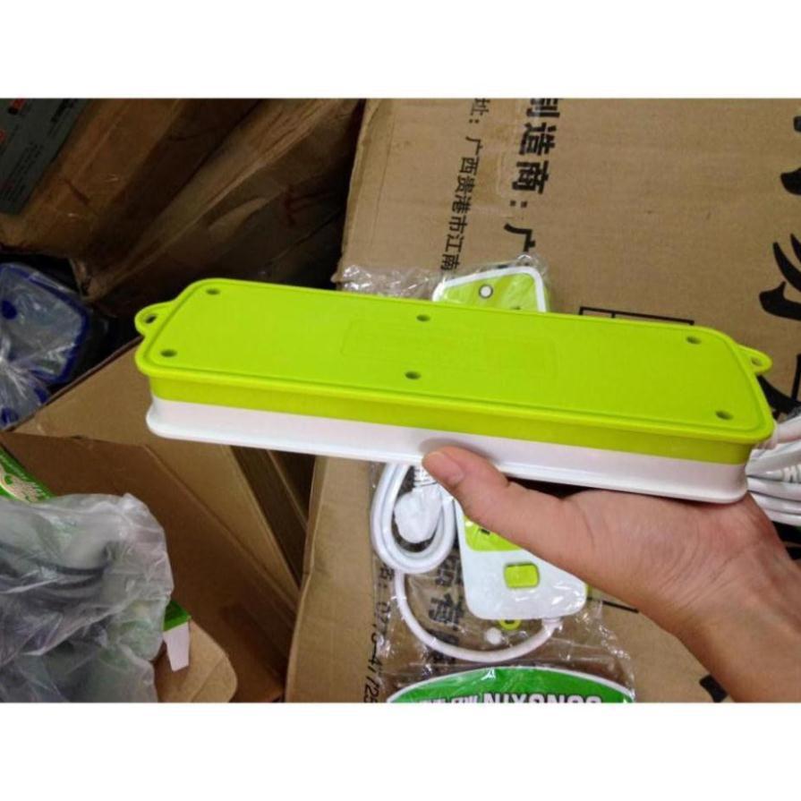 Ổ điện xanh chống giật 3 cổng usb