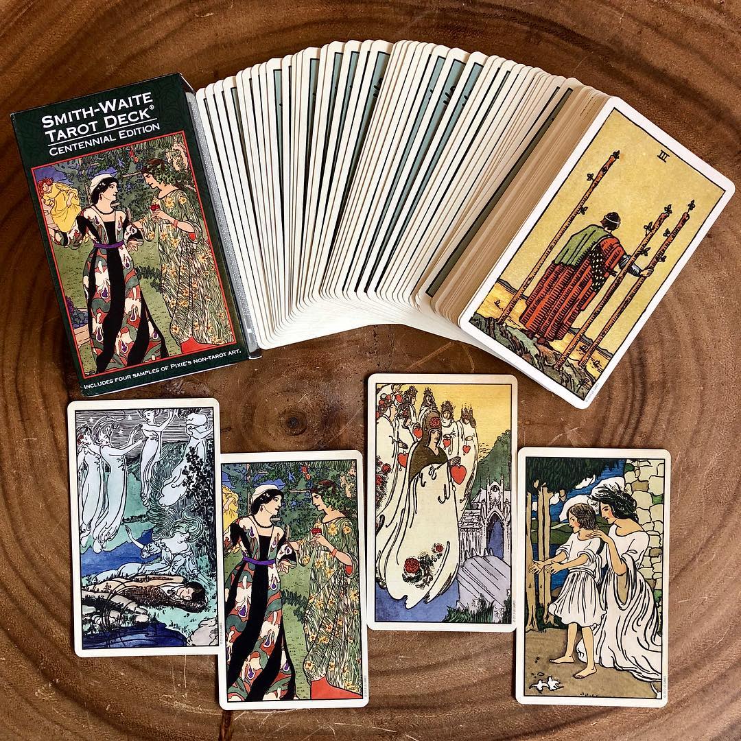 Hình ảnh {KÈM QUÀ TẶNG} Bộ Bài Tarot Bói Smith Waite Tarot Cao Cấp