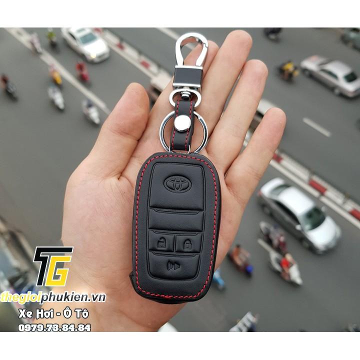 Bao da 3D bảo vệ chìa khóa xe Toyota Fortuner 2020 kèm móc đeo Inox