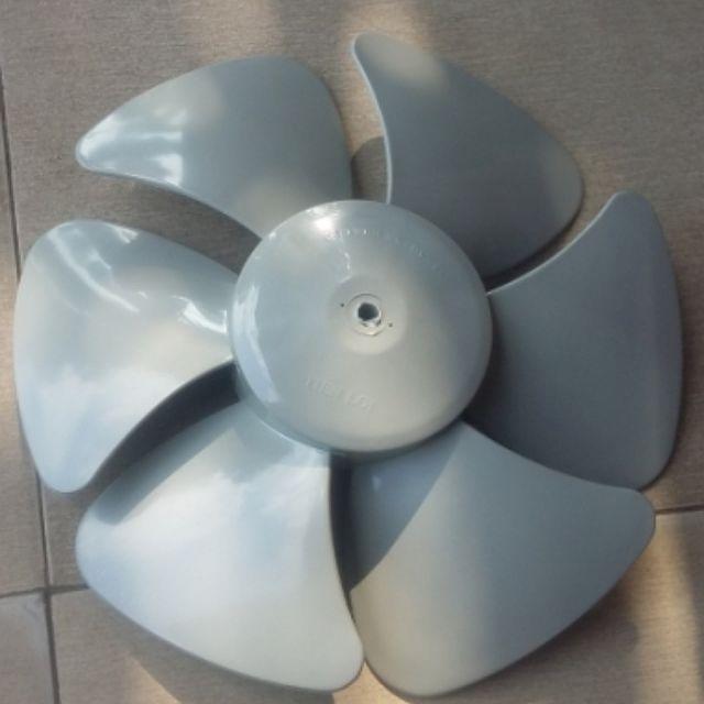 Cánh quạt tản 300mm dùng cho quạt điện cơ thống nhất bé