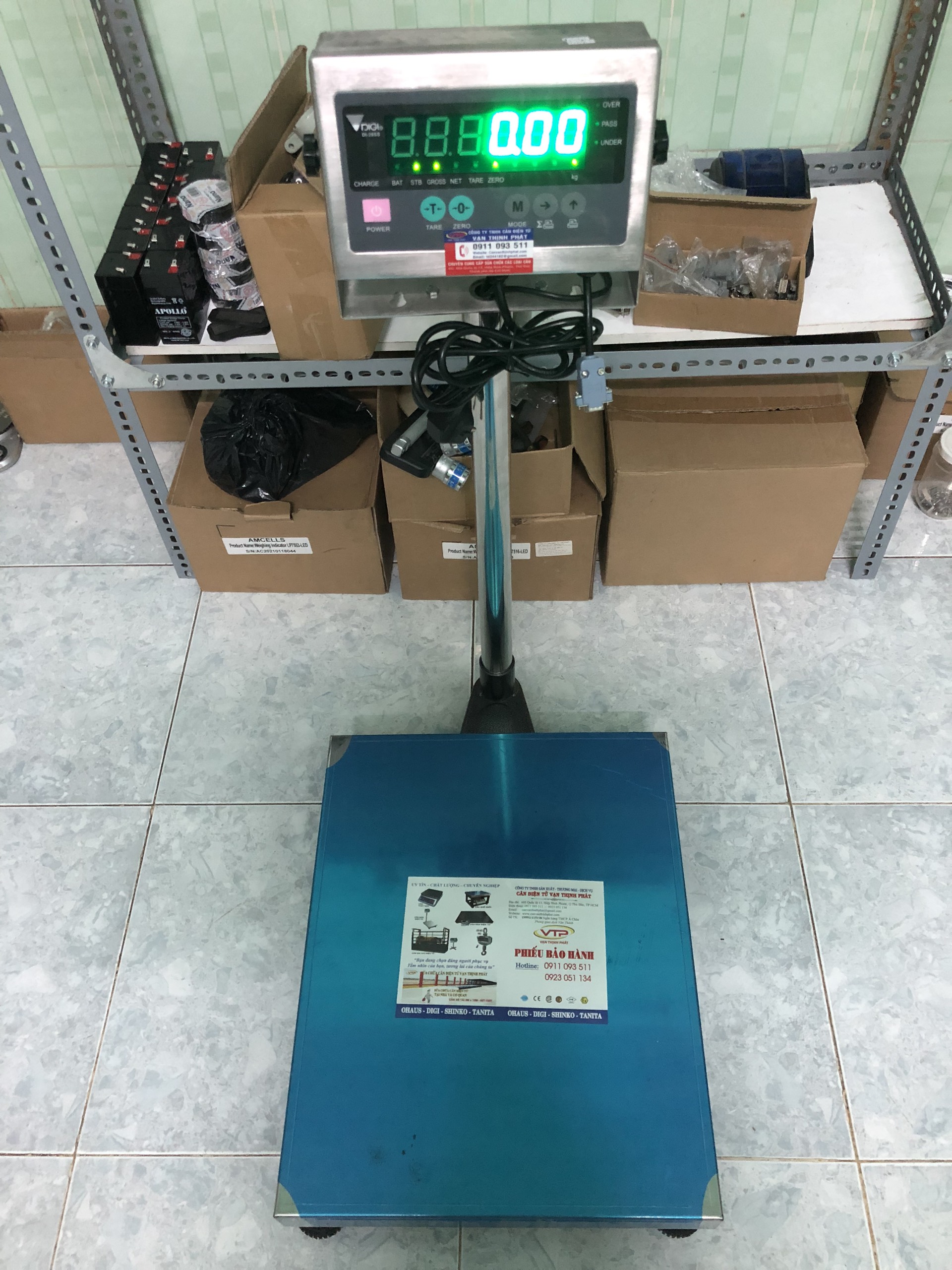 Cân Bàn Điện Tử DIGI-28SS 60 kg