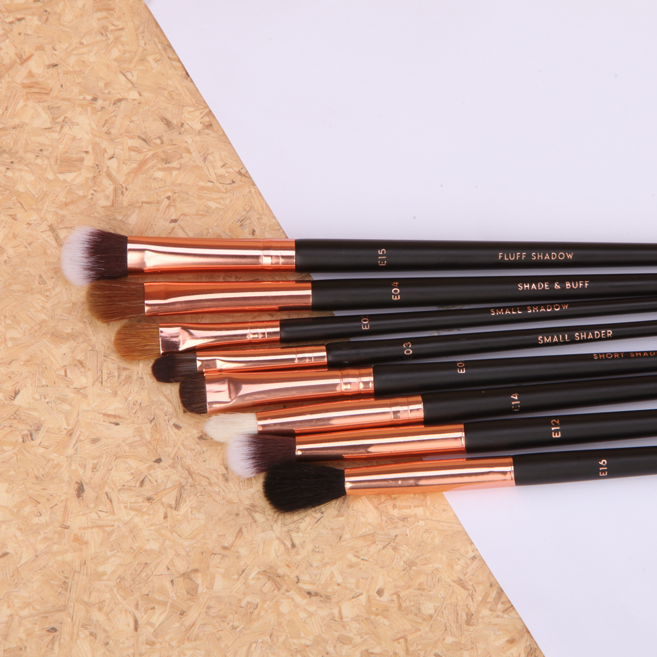 Cọ Tán Phấn Mắt VACOSI - E02 SMALL SHADOW BRUSH