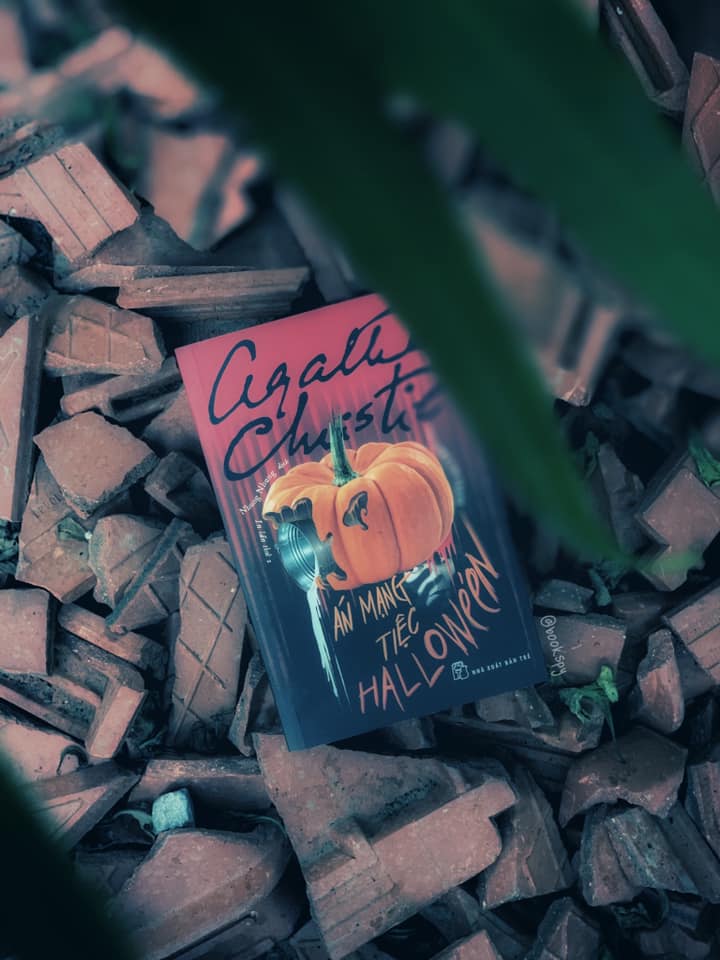 Sách Án Mạng Tiệc Halloween - Agatha Christie