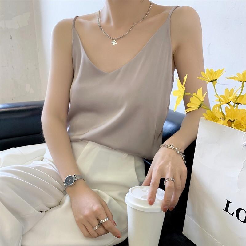 Áo hai dây cổ V cơ bản phối áo Vest siêu xinh - Freesize &lt;55kg