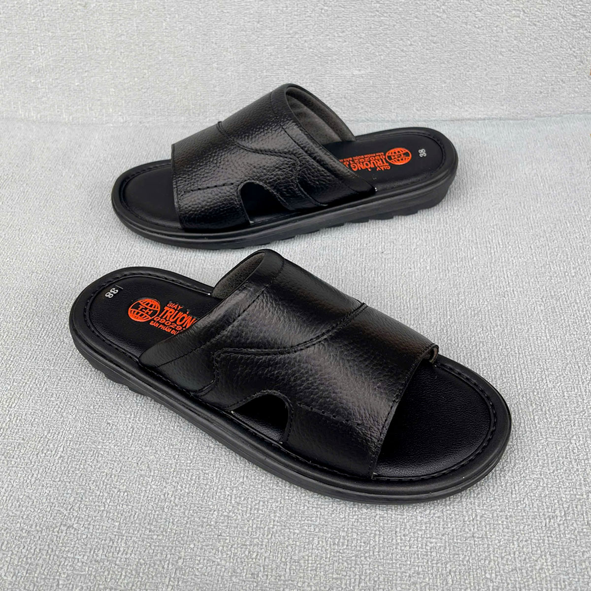 Dép da nam Quai ngang trung niên Trường Hải  DN1442 đế cao 2.5cm da bò 2 màu nâu, đen