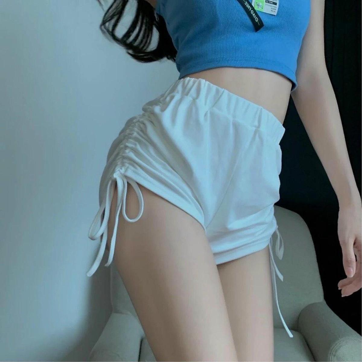 Quần Short Thể Thao Lưng Cao Màu Trơn Phối Dây Rút Thời Trang Hàn Quốc Cho Nữ aloha