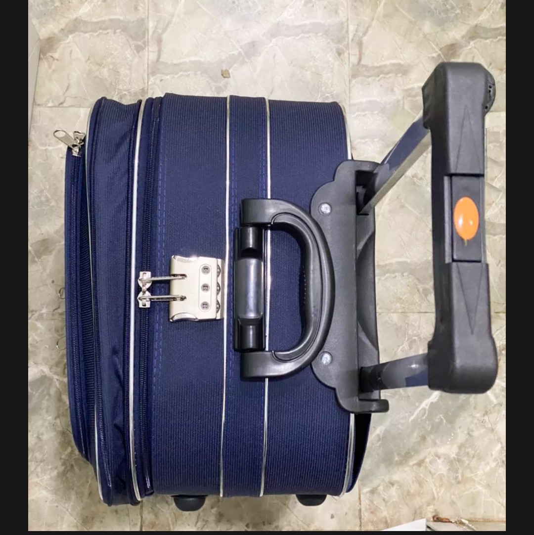 Vali Du Lịch Kéo Tay BI& TI xanh Nauy 22 Inch