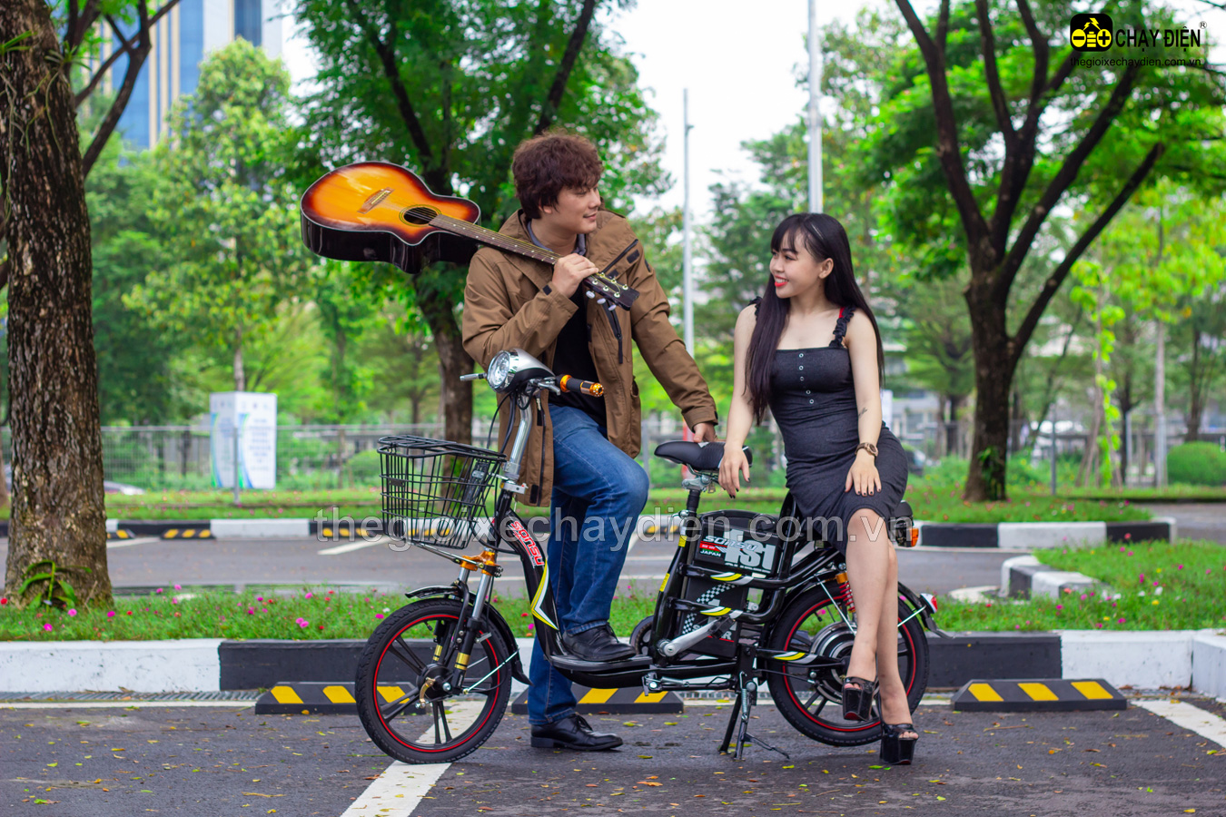 XE ĐẠP ĐIỆN SONSU BIKE NHÚN SAU