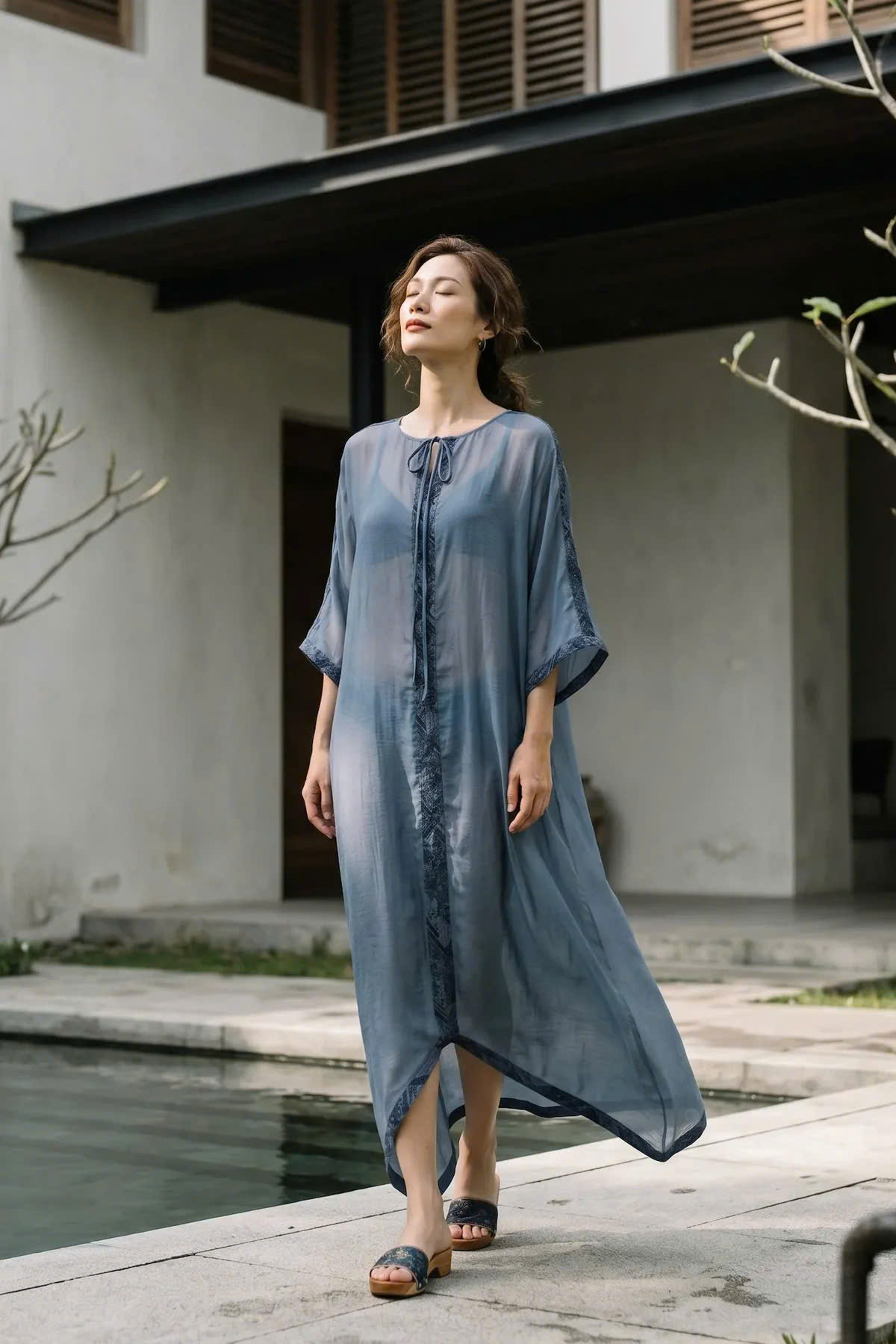 Đầm Suông Dài Kaftan Xanh Phối Hoạ Tiết Lam Vũ Dre240 thời trang Hity