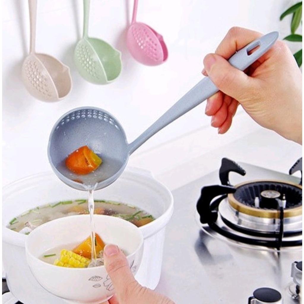 Muôi vá múc canh có lỗ thoát nước nhựa lúa mạch cán dài màu xanh