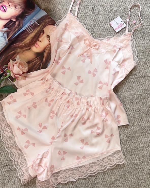 Set bộ lụa mặc nhà 2 dây sang chảnh Sexy Cao Cấp,Bộ ngủ 2 dây lụa phối ren cách điệu chất mềm mịn thoáng mát