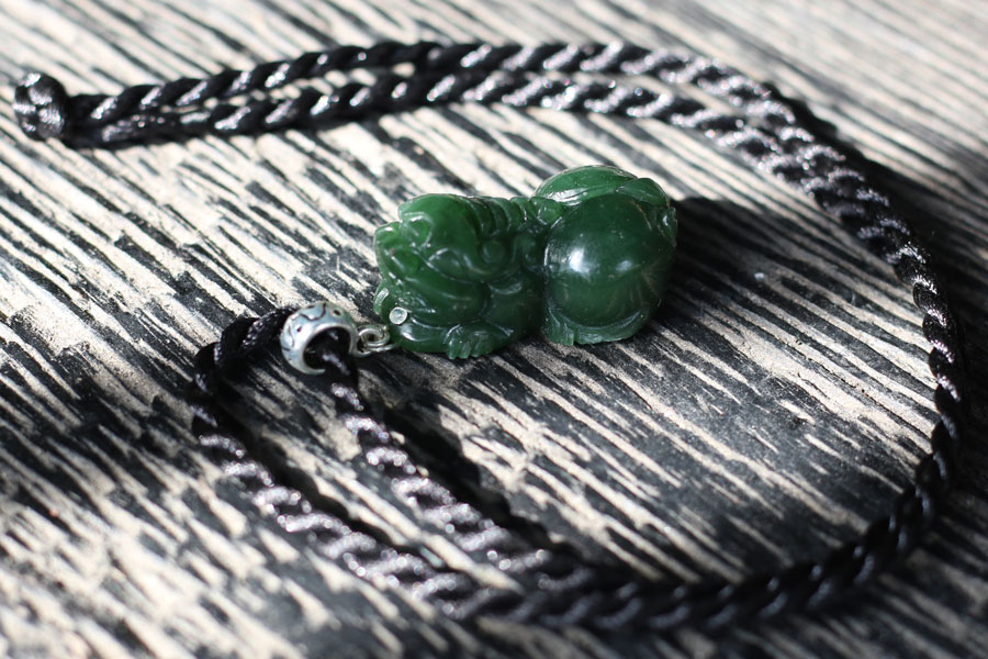 Mặt Tỳ Hưu Đá Ngọc Bích Ngọc Quý Gemstones MD4