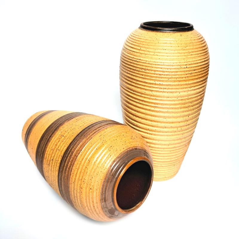 Bình hoa gốm sứ cao trên 30cm Dáng Vò cao, lọ gốm sứ Bát Tràng, phong cách mộc mạc dùng cắm sen, các loại hoa dáng cao