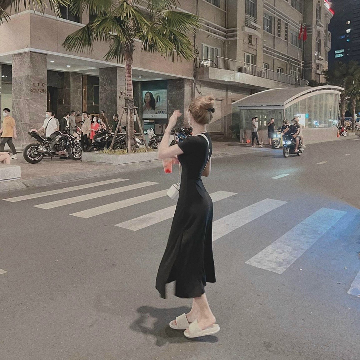 ĐẦM THUN GÂN TĂM SIÊU DÀI XẺ TÀ