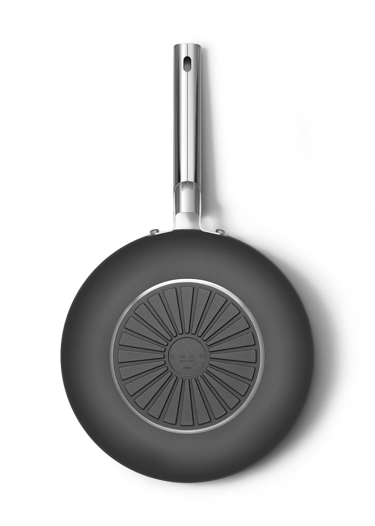 Chảo sâu lòng SMEG CKFW3001BLM 30cm màu đen Hàng chính hãng