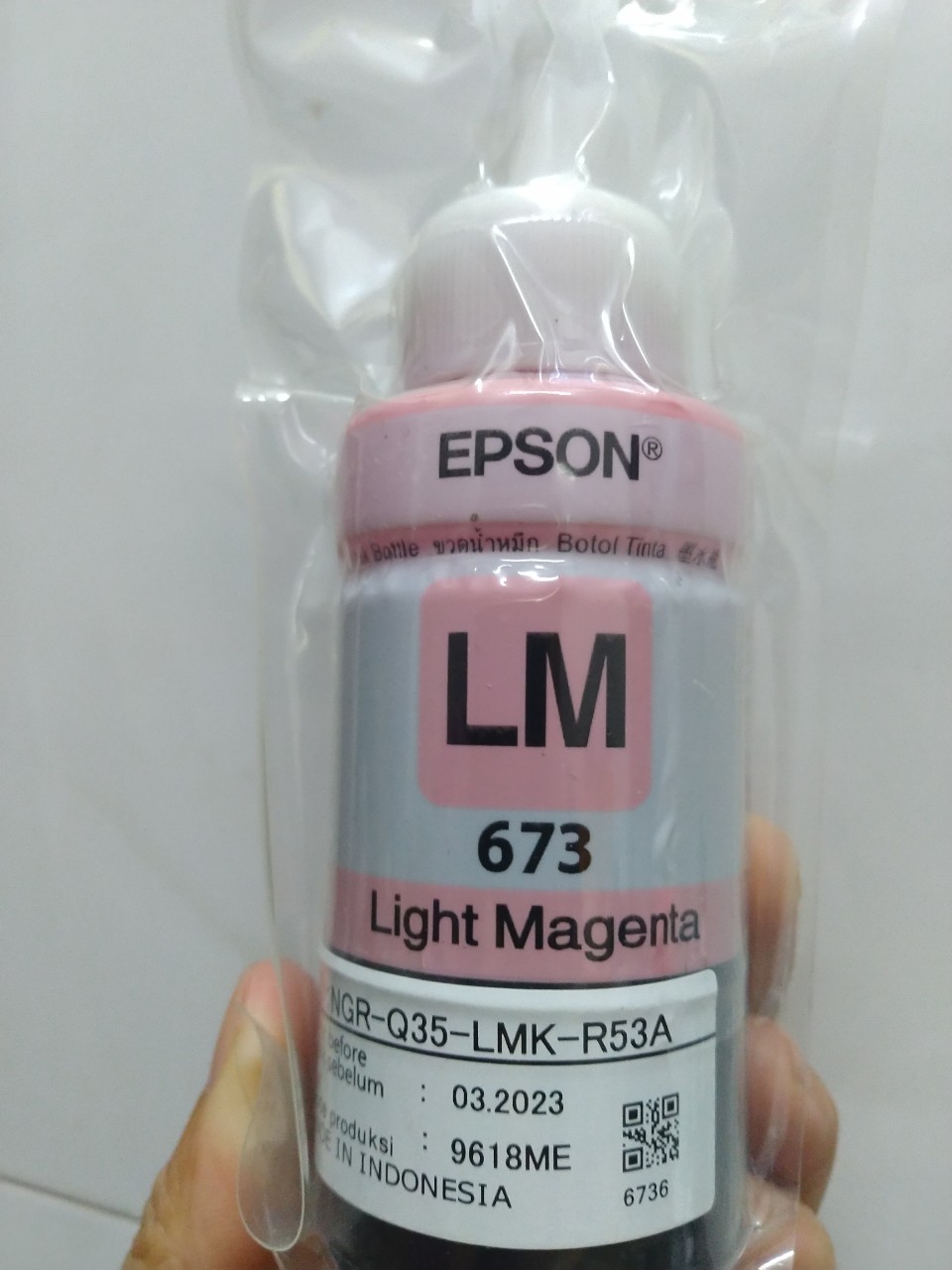 Mực Epson 673 màu đỏ nhạt dành cho máy Epson L805 / L850 / L1800 / L810 / L800- LM