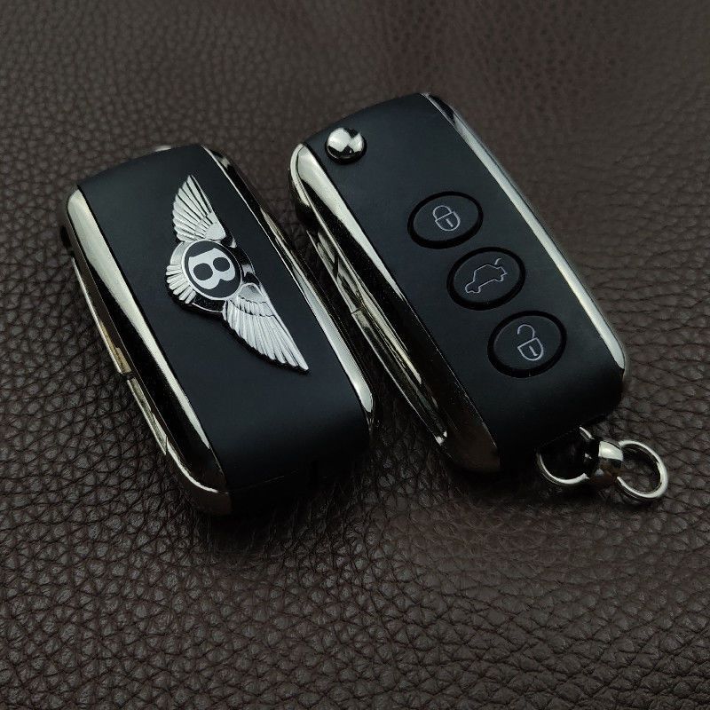 Hột quẹt bật lửa khè móc khóa xe hơi BENTLEY có đèn pin - xài gas