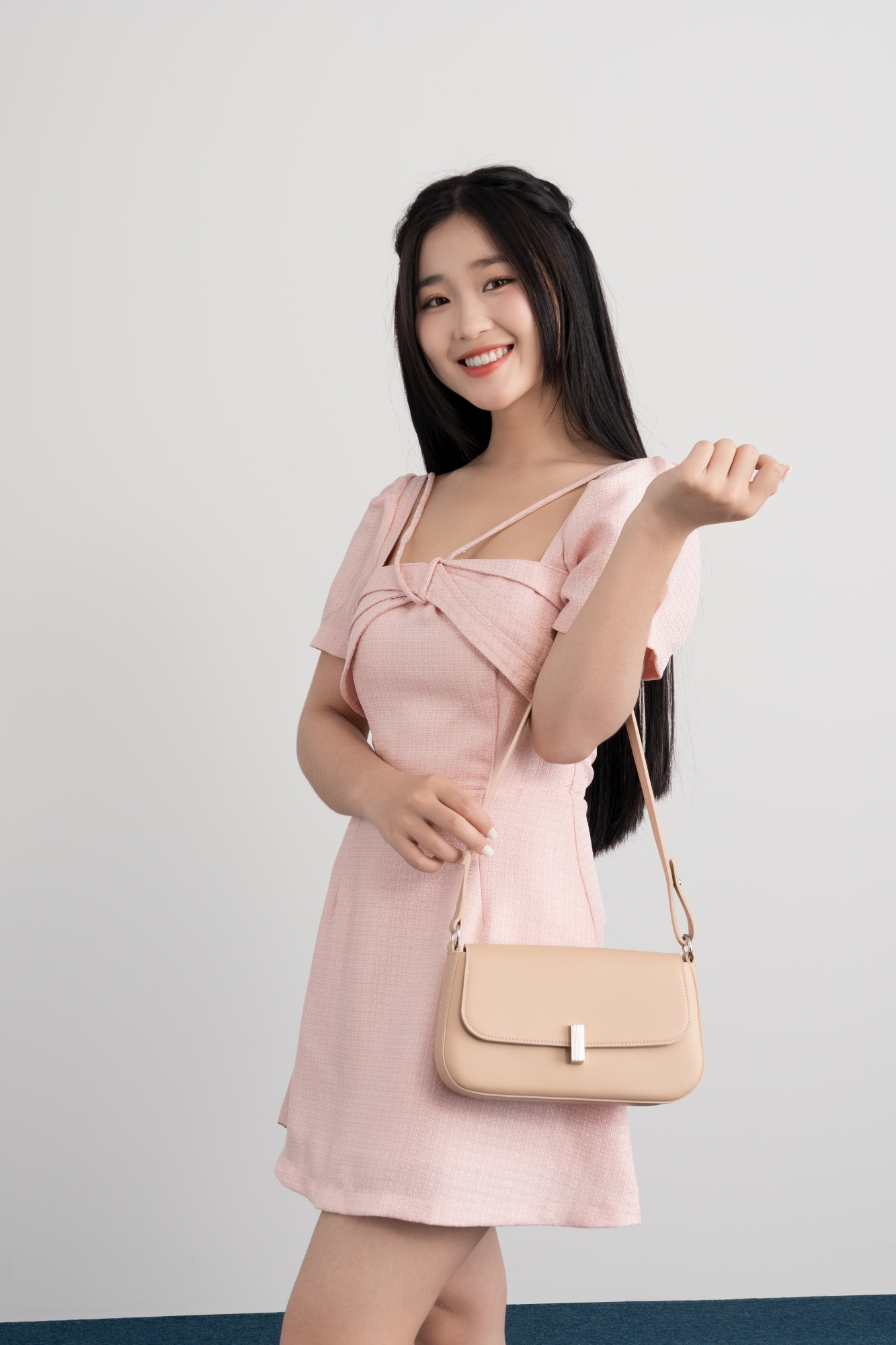 Túi Yuumy ( Thời trang nữ phối khóa kim loại size 24 - Túi đeo vai da Seasand YN263 )