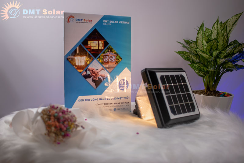 Đèn LED cắm đất ánh sáng vàng năng lượng mặt trời DMT-CD20YE