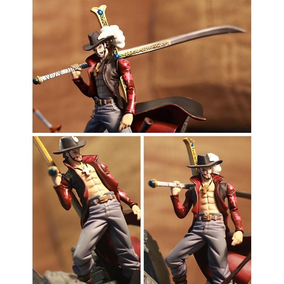 Mô hình Figure One Piece Mihawk rất nhiều chi tiết 17cm