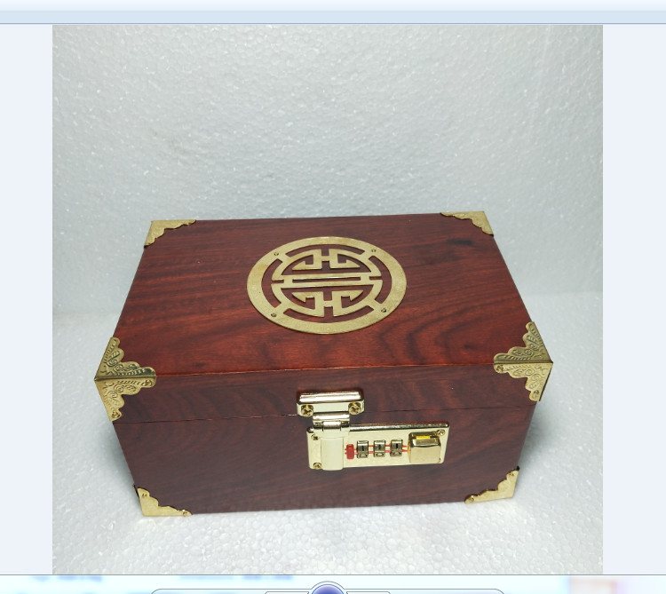 Hộp đựng con dấu - hộp trang sức gỗ hương mặt chữ thọ vàng size 19cm khóa mã số cao cấp