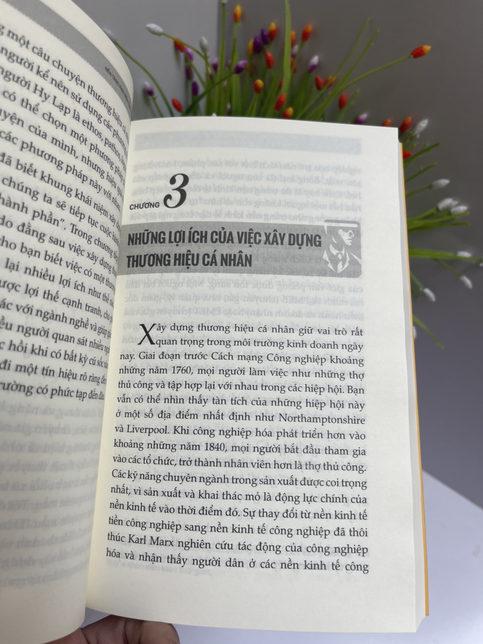 HÀNH TRÌNH XÂY DỰNG THƯƠNG HIỆU CÁ NHÂN - Yasser Mattar – Mai Thị Lựu dịch - Bizbooks - NXB Hồng Đức