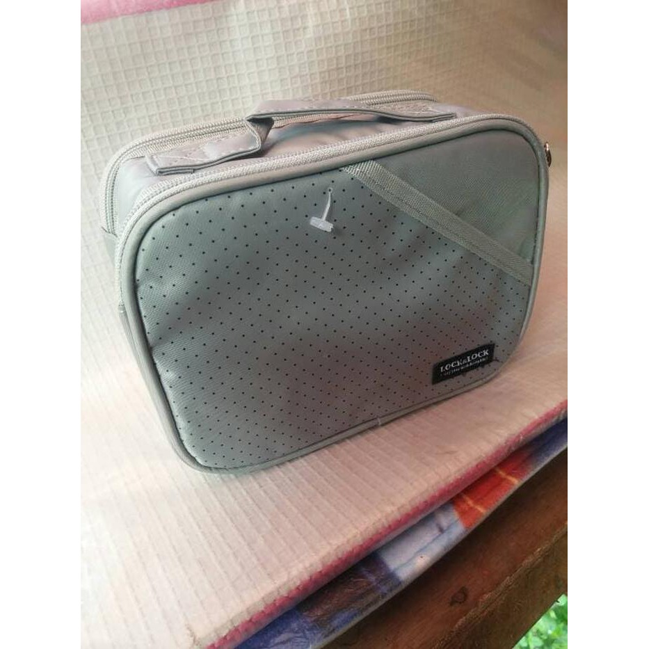 Bộ Hộp Cơm Lock&Lock Gồm 2 Hộp Kèm Thìa, Dĩa, Túi HPL762DG -Màu Ghi