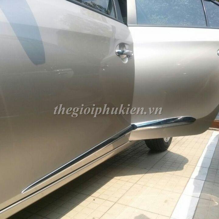 Bộ ốp sườn, nẹp sườn Toyota Vios 2019