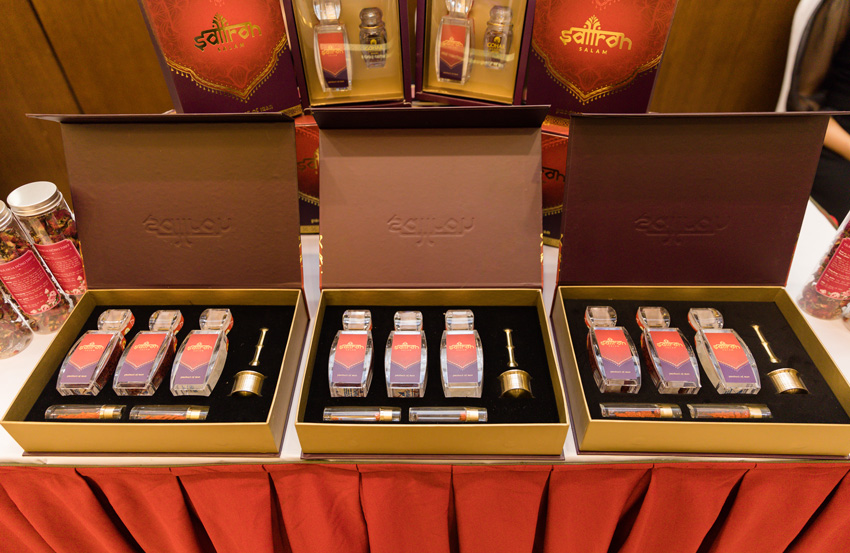 Saffron Salam Set 15gr Dòng Hữu Cơ Tinh Khiết Theo Chuẩn ISO 3632