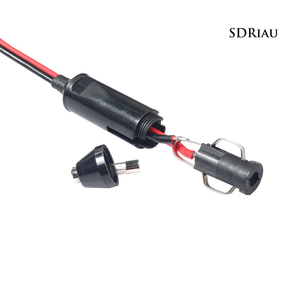 Bộ Chia Nguồn Điện 4 Nhánh Gồm 1 Đầu 3 Cổng Tiện Dụng Cho Xe Hơi