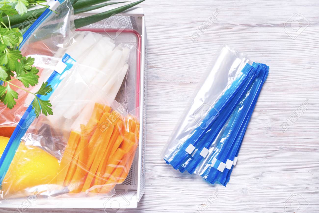 TÚI ZIPLOC ĐỰNG THỰC PHẨM CỦA MỸ ZIPLOC SANDWICH 125 TOTAL BAGS