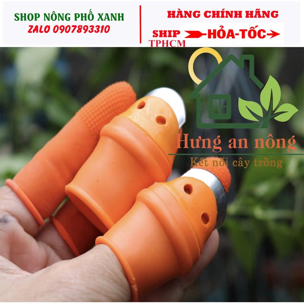 Bộ dụng cụ dao móng tay và bao tay xỏ ngón siêu tiện lợi hái rau thu hoặc trái làm bếp rất nhanh