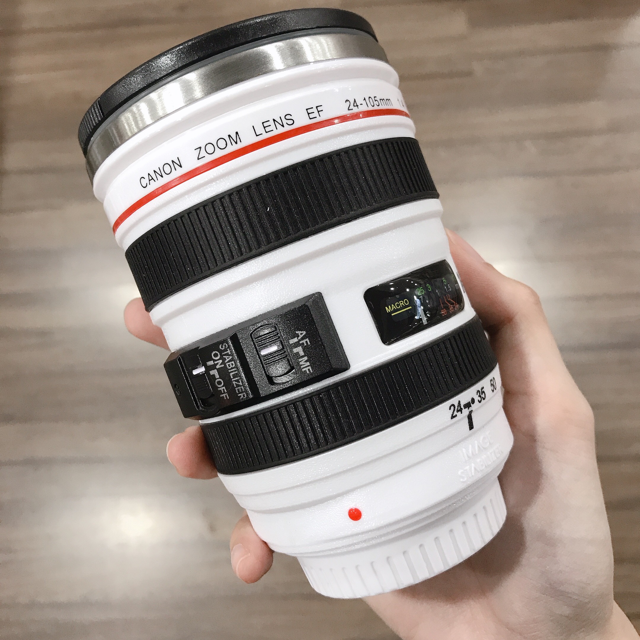 Bình nước LENS màu trắng