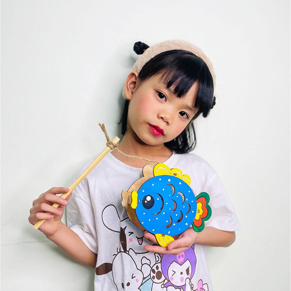 Lồng Đèn Sáng Tạo - Cá Bơi Vũ Hội - Giftbrand GB05