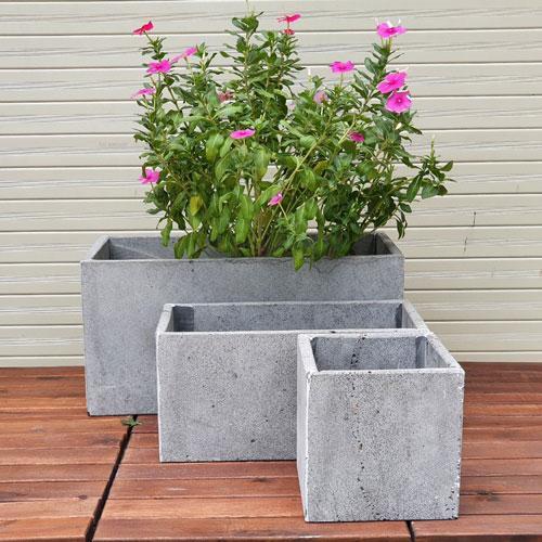 Combo 3 Chậu trồng cây ban công hình vuông 15cm, hình chữ nhật dài 30cm và chữ nhật dài 40cm trồng hoa treo tường giếng trời, thông tầng nhà phố bằng đá ong xám tự nhiên đẹp và bền chắc