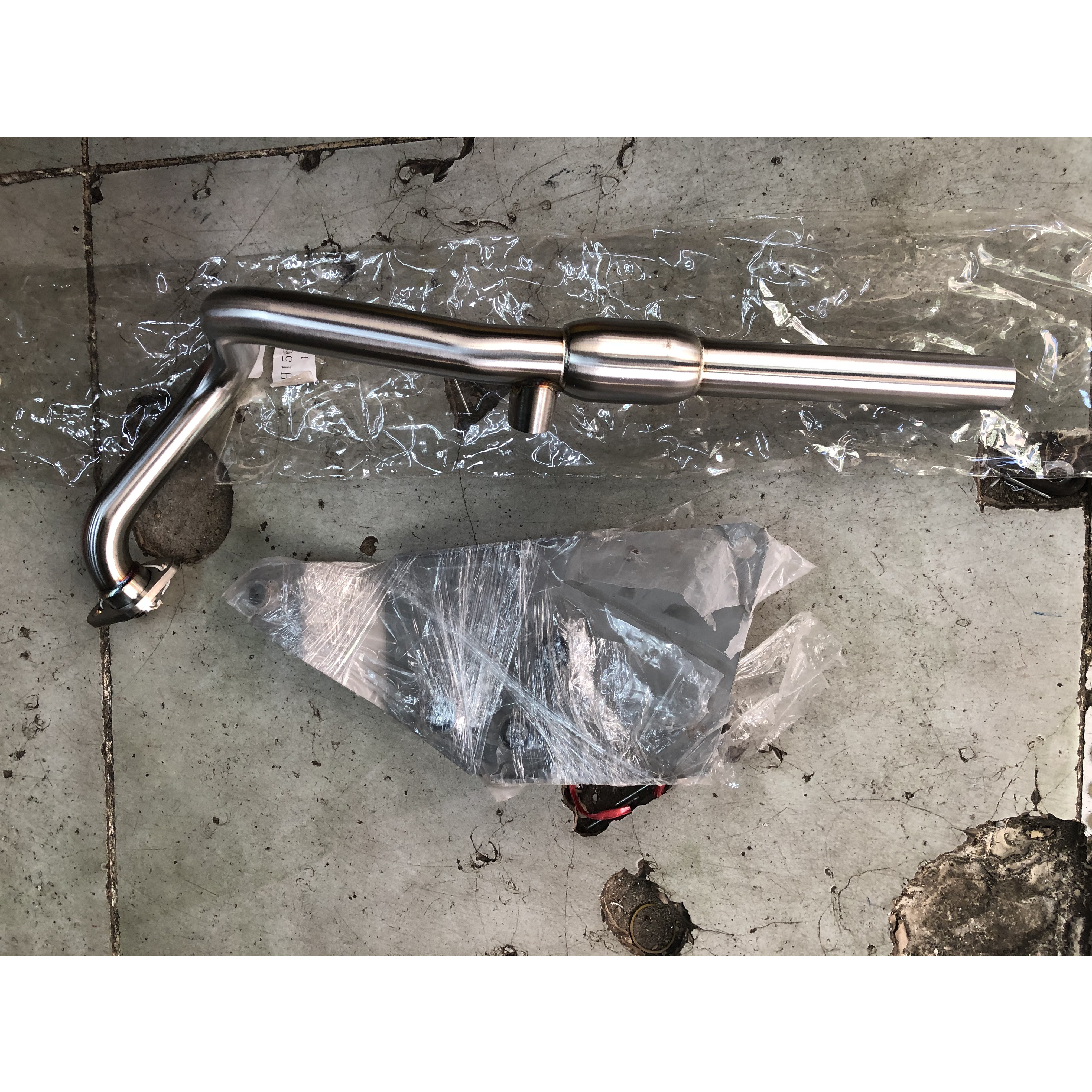 Bộ pas & cổ gắn lon pô 4road nhập khẩu inox 304 cho SH Ý / Dylan