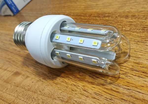 Bóng đèn led chiếu sáng