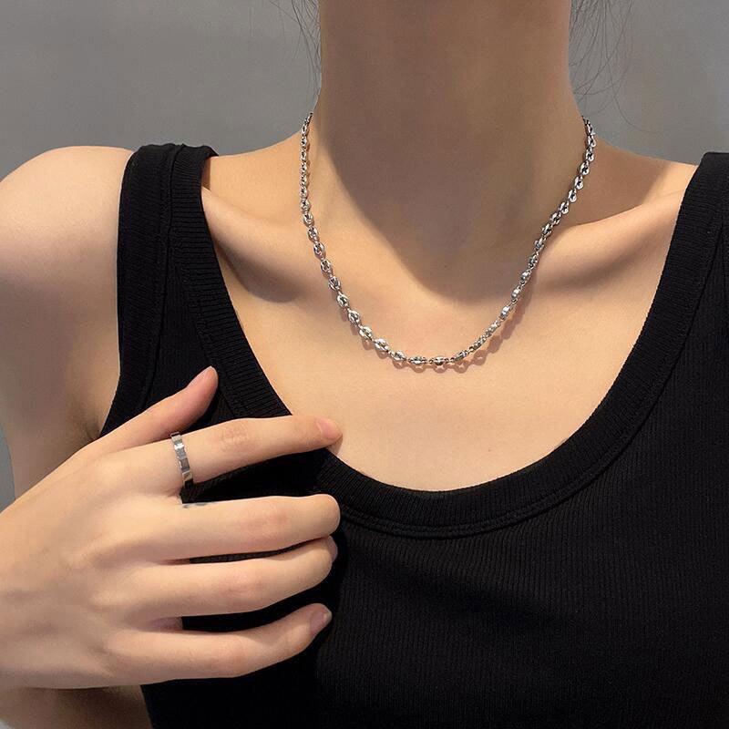 Dây chuyền vòng cổ nữ titan mắt cá trơn đẹp Ring House